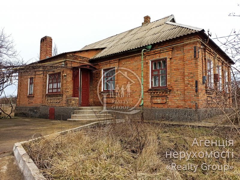 Продаж великого будинку на 16 сотках у Центр-Міському (МОПР)